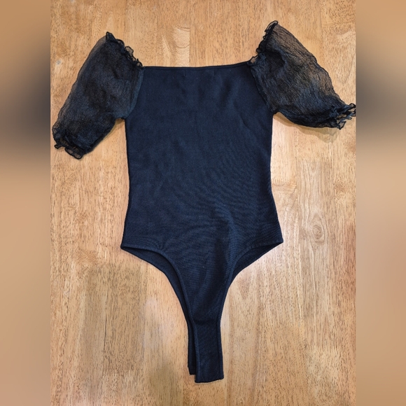 EUC ASTR The Label Darling Puff Sleeve Black Bodysuit - Picture 7 of 7